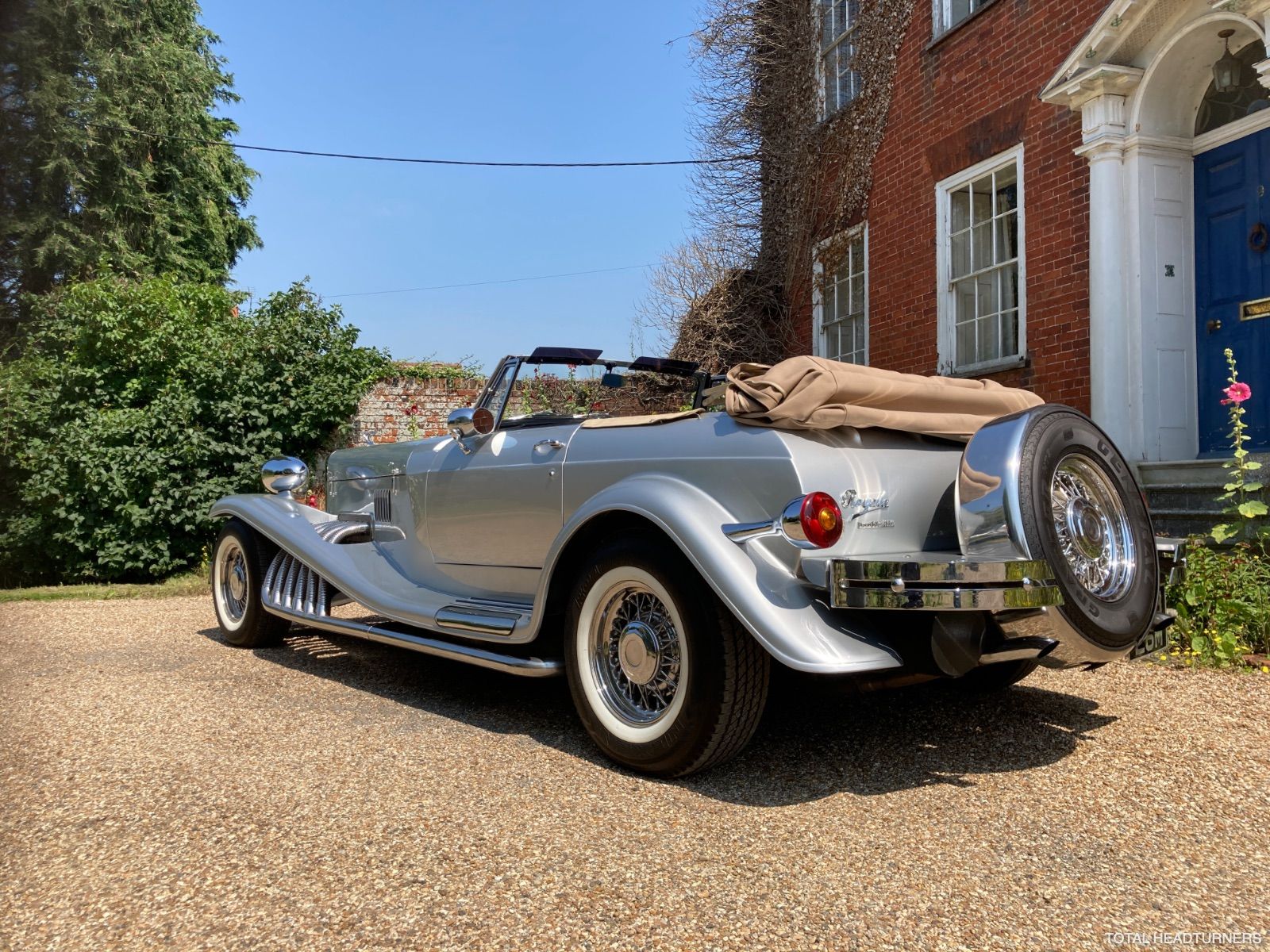 CLASSIC ROYAL