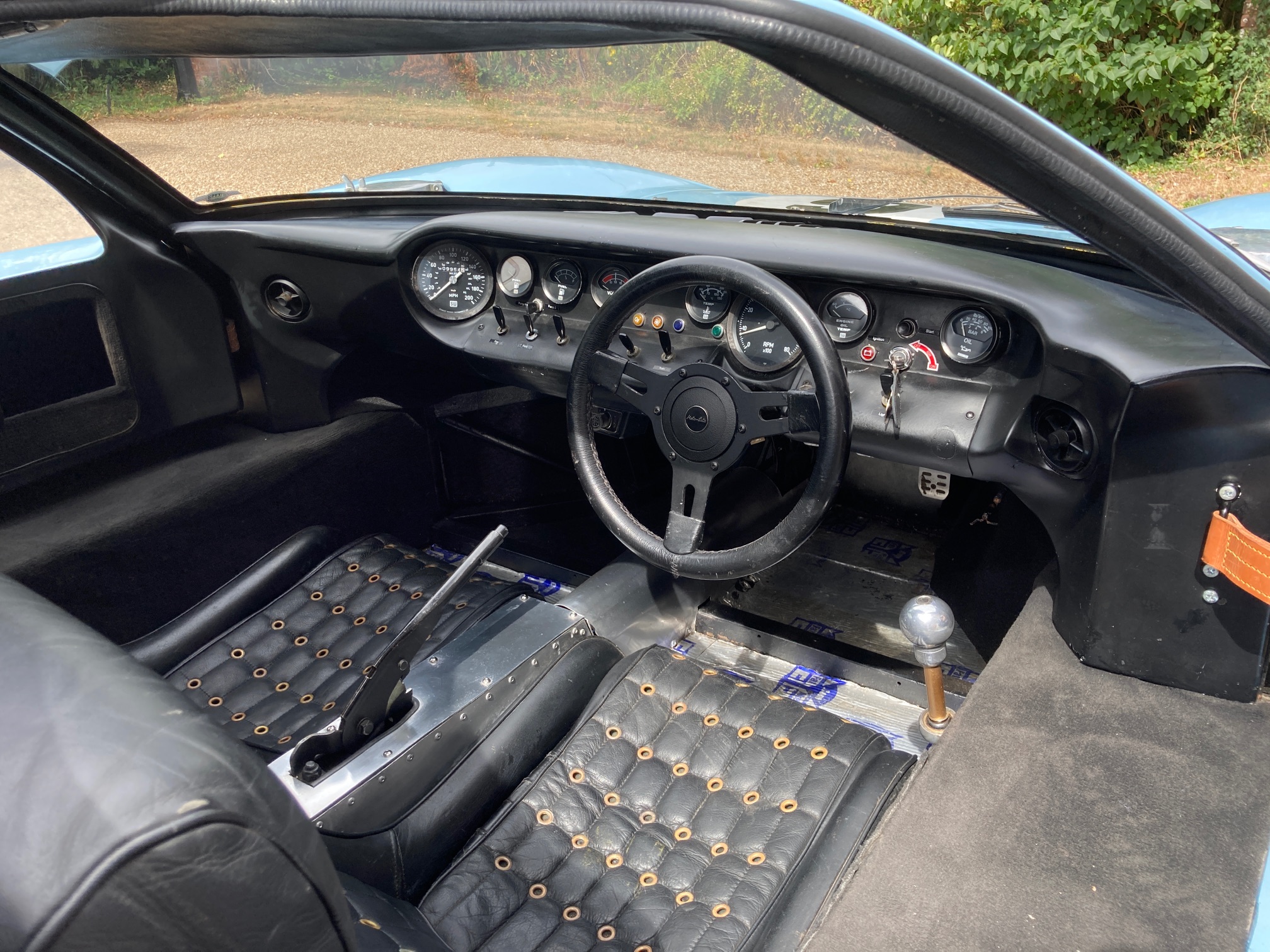 GT40 SEATS