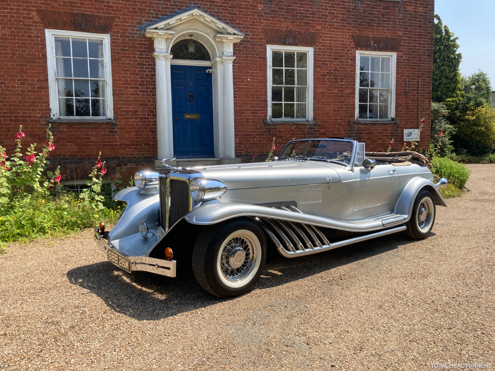SILVER ROYAL CAR