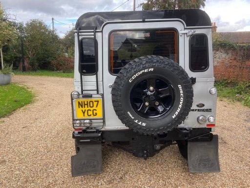 DEFENDER WHEEL CARRIER