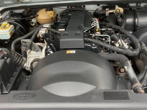 LANDROVER DEFENDER 2.4 TDCI