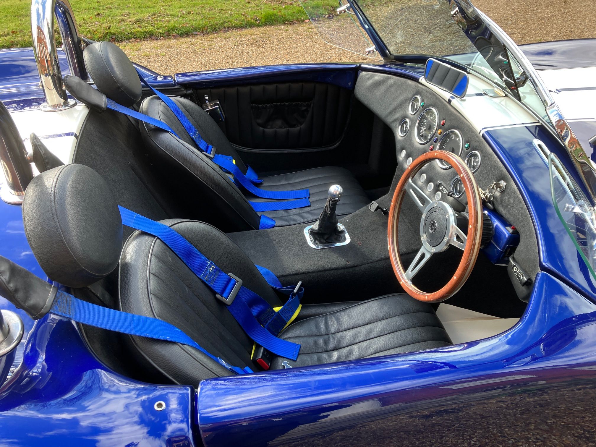 AC COBRA BY COBRETTI