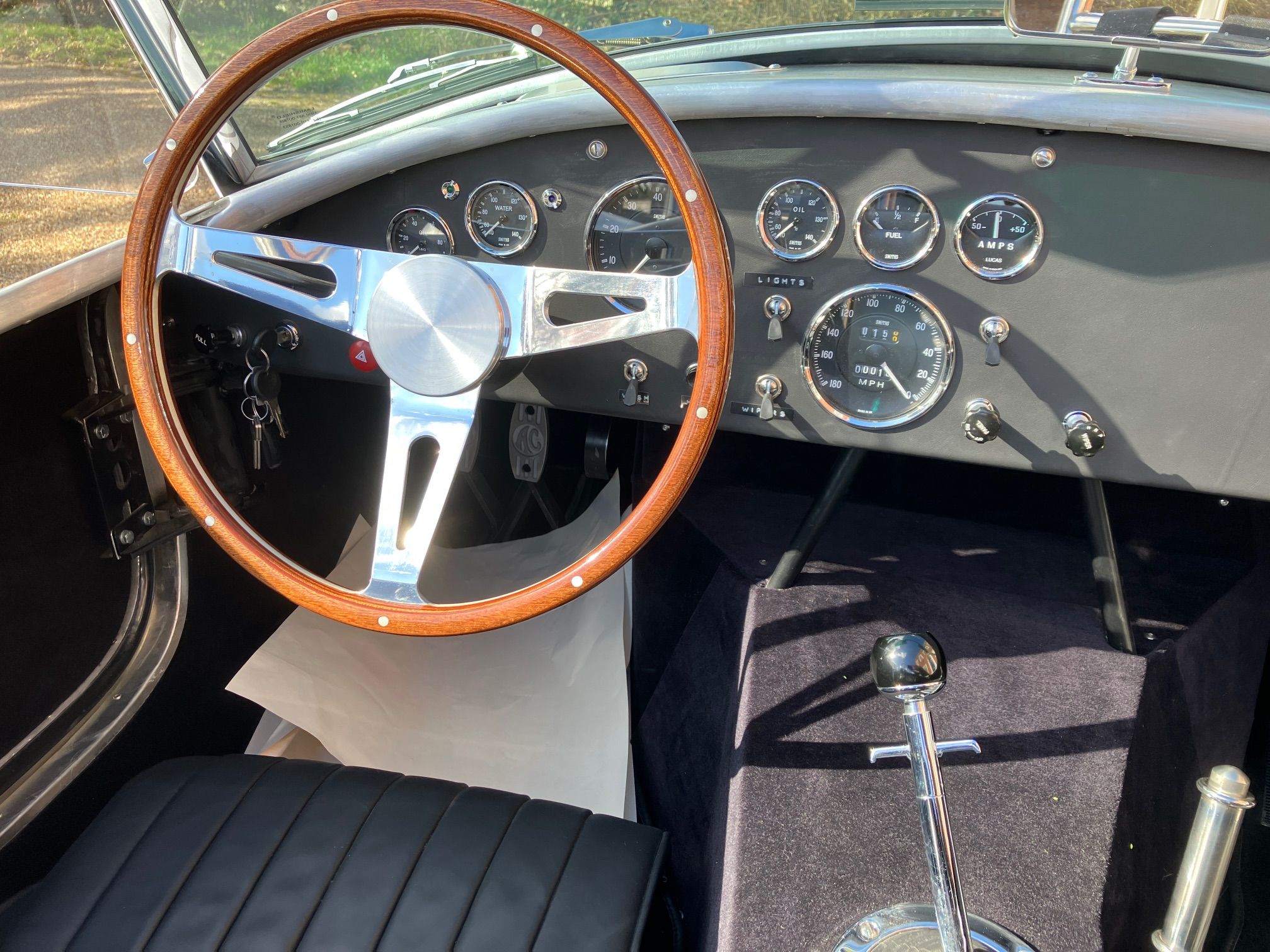 COBRA STEERING WHEEL