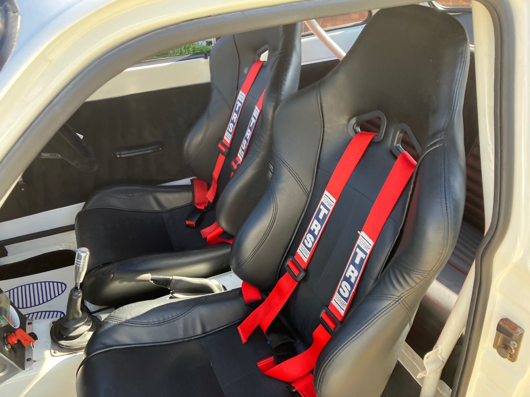 ESCORT RALLY CAR SEATS