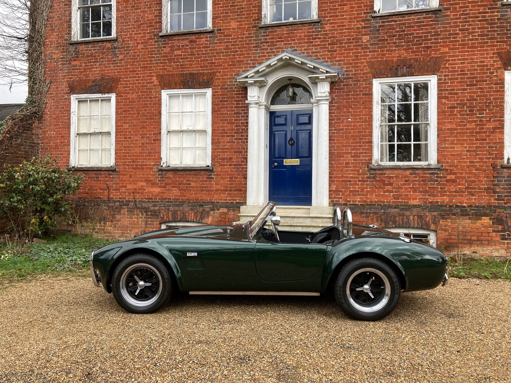 L&R Roadsters cobra