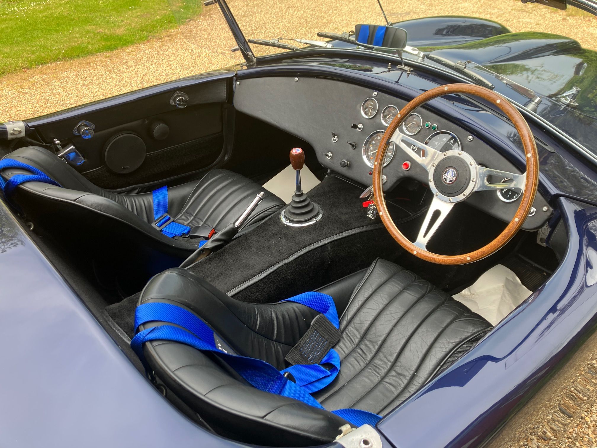 COBRA 427 SC BY DAX