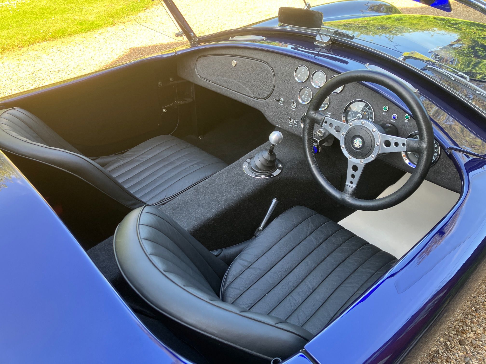 HAWK SEATS COBRA