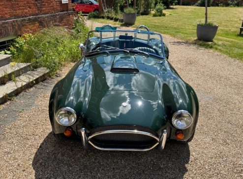 AC COBRA CARBON ROAD SERIES
