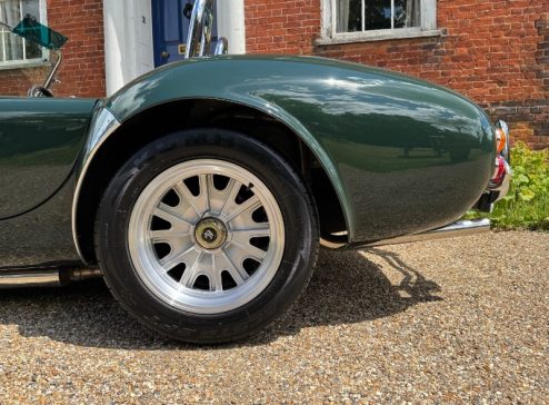 AC COBRA CRS KNOCK ON WHEELS