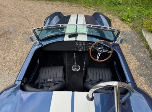AC COBRA INTERIOR 1