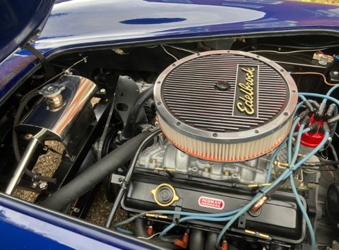 AK COBRA V8 ENGINE 2