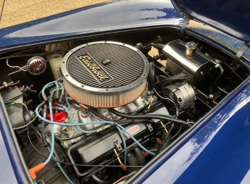 AK COBRA V8 ENGINE