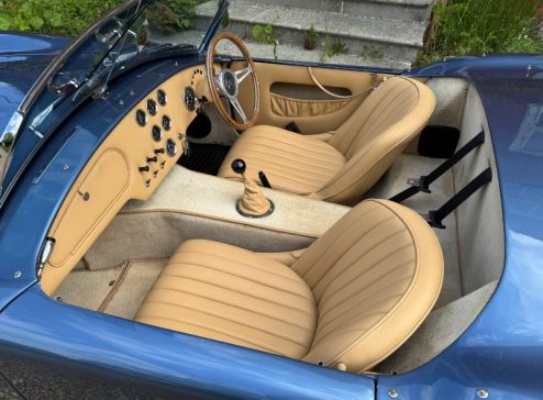 BRA INTERIOR