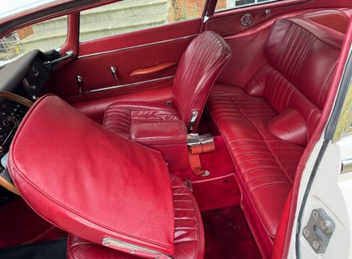 E-TYPE RED 1