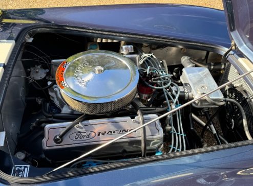 FORD COBRA V8
