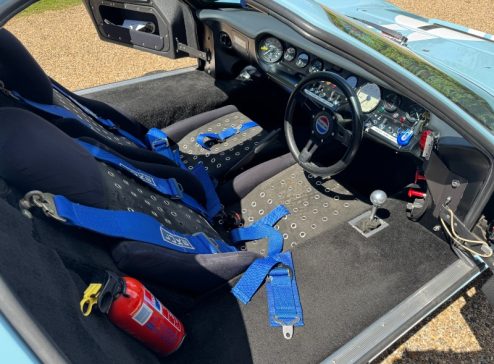 GT40 INTERIOR 3