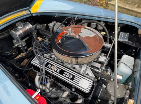 HAWK V8 ENGINE 1