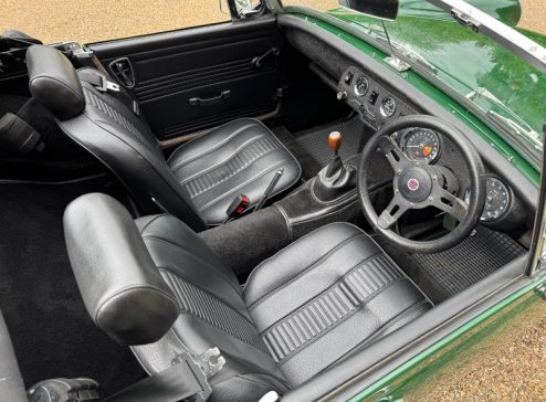 MG SEATS 2